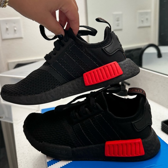 Adidas NMD Black/Red - Picture 1 of 6
